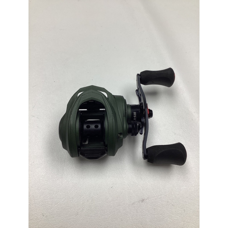 Abu Garcia Zata 7.1:1 Right Hand – Used Casting reel – Excellent Condition