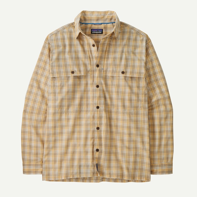 Patagonia – Men’s Long Sleeved Island Hopper Shirt Beeswax Tan M